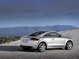Audi TT 3.2 Quattro Coupe 2006 года  (WW)